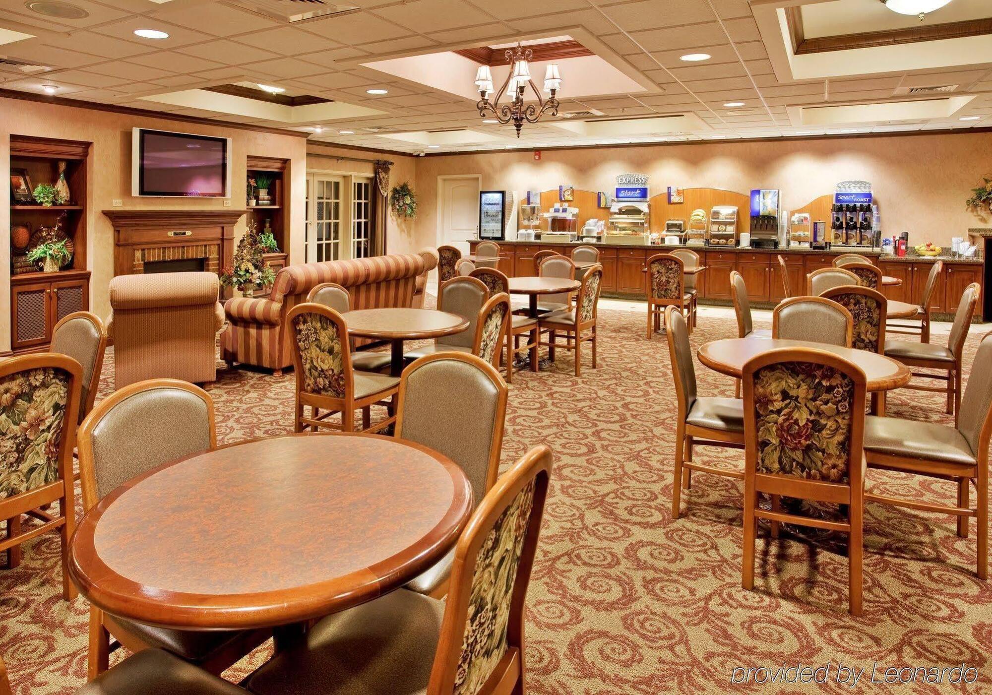 Holiday Inn Express Hotel & Suites Cape Girardeau I-55 By Ihg Dış mekan fotoğraf